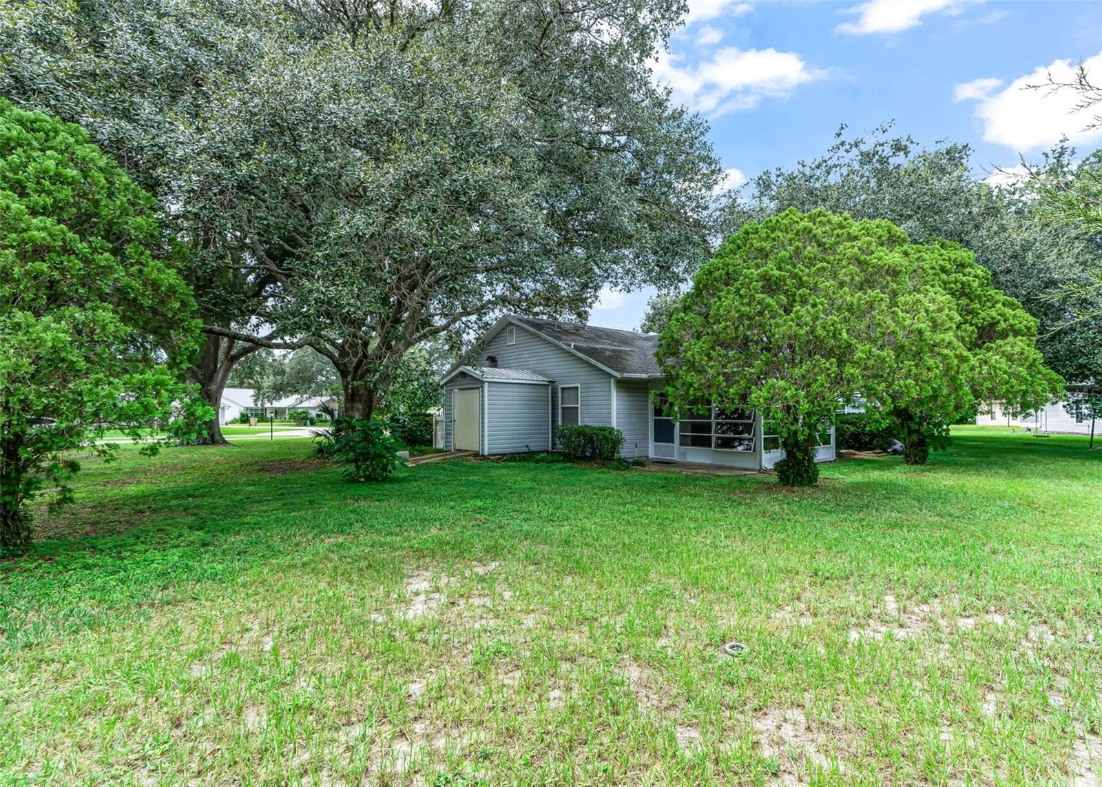 Single Family Residence at 2311 BONNIE VIEW CT, LEESBURG, photo 36 of 55
