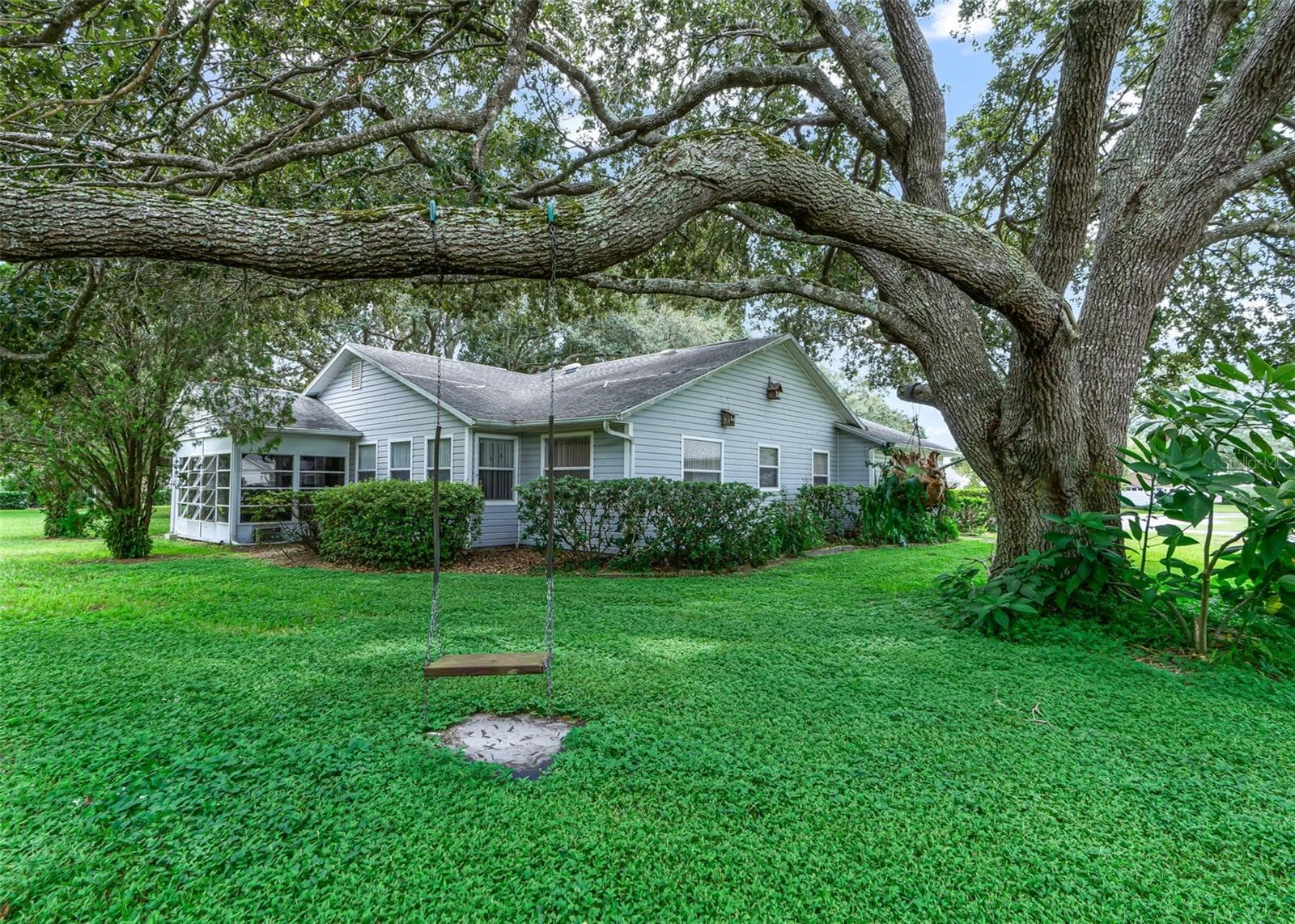 Single Family Residence at 2311 BONNIE VIEW CT, LEESBURG, photo 42 of 55