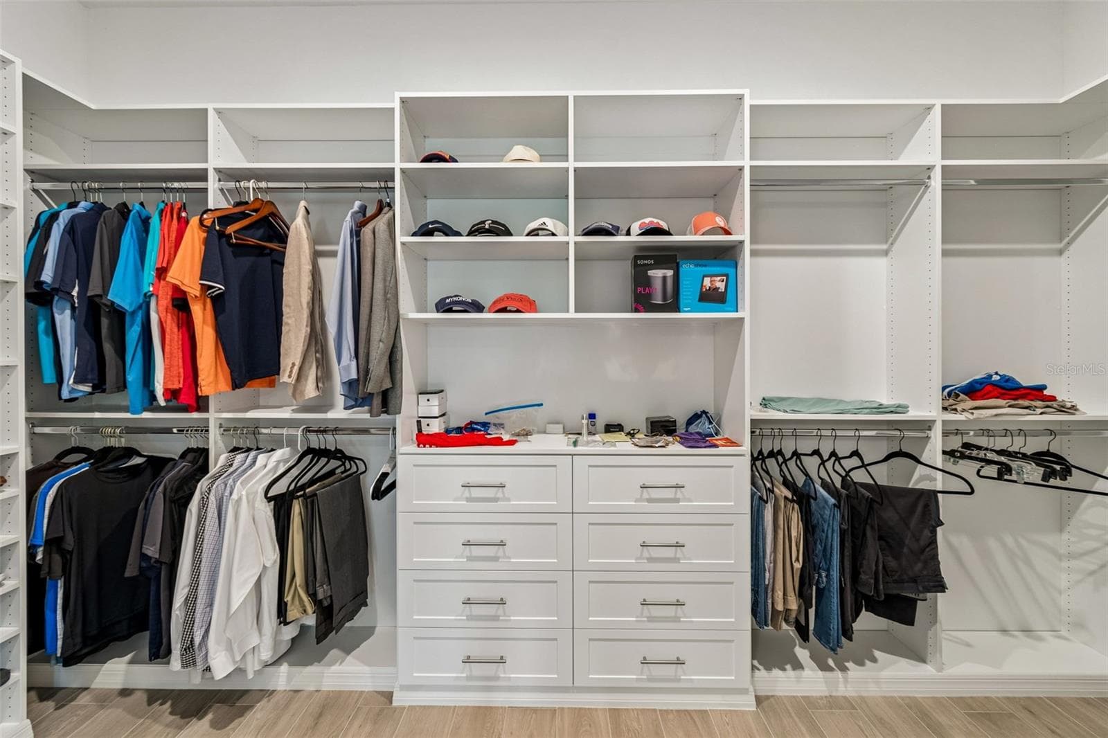Custom Walk-in Closet - 192 CASAVISTA DR, POINCIANA