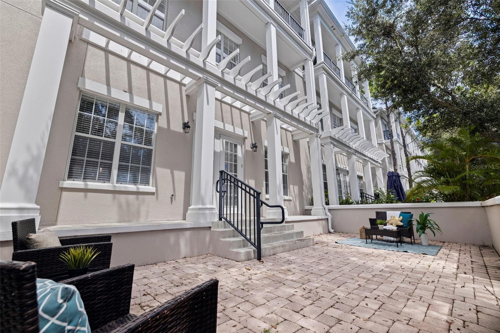 Townhouse at 300 NEWBURY PL N, ST PETERSBURG, photo 4 of 73