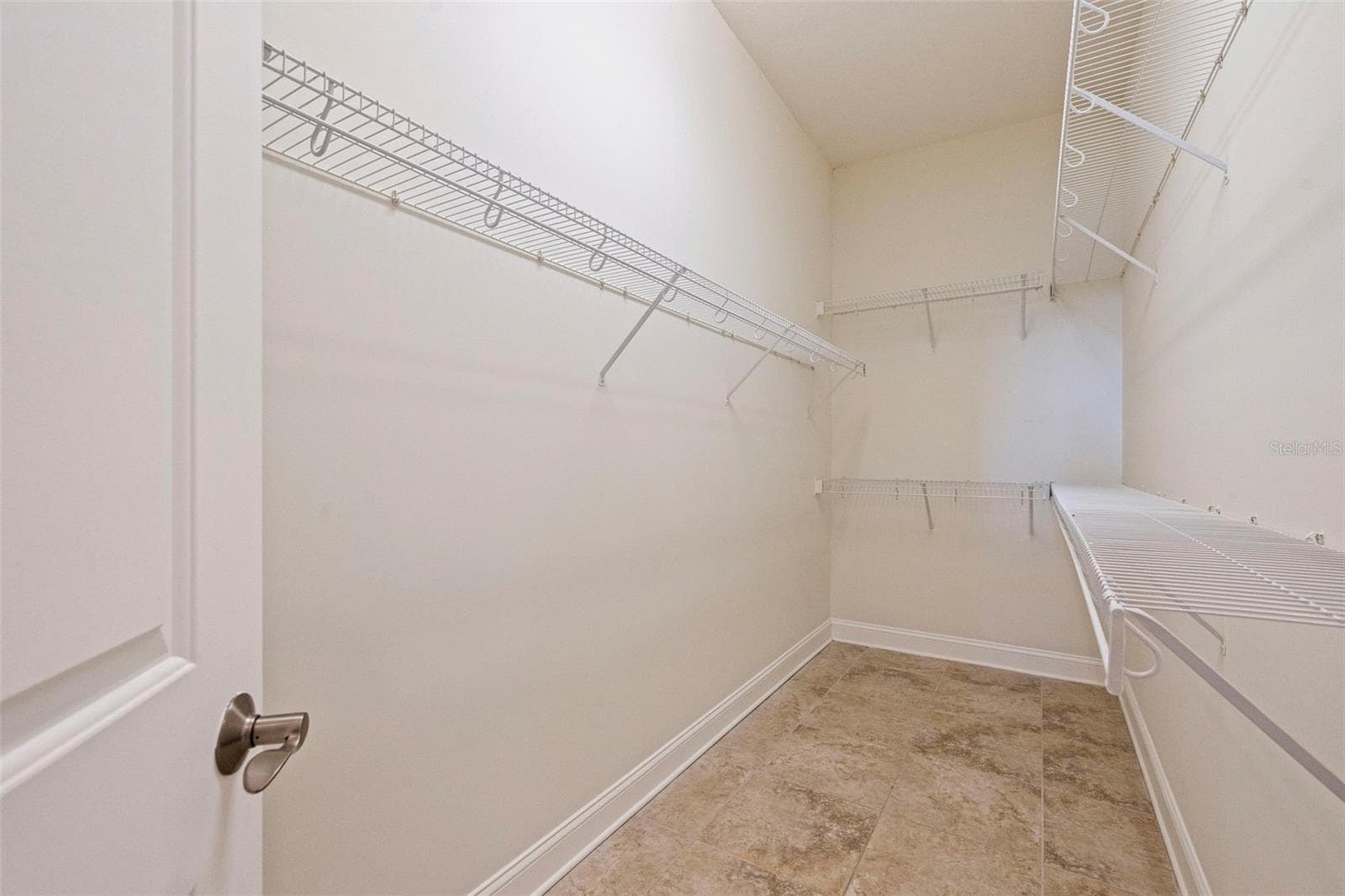 Townhouse at 300 NEWBURY PL N, ST PETERSBURG, photo 43 of 73