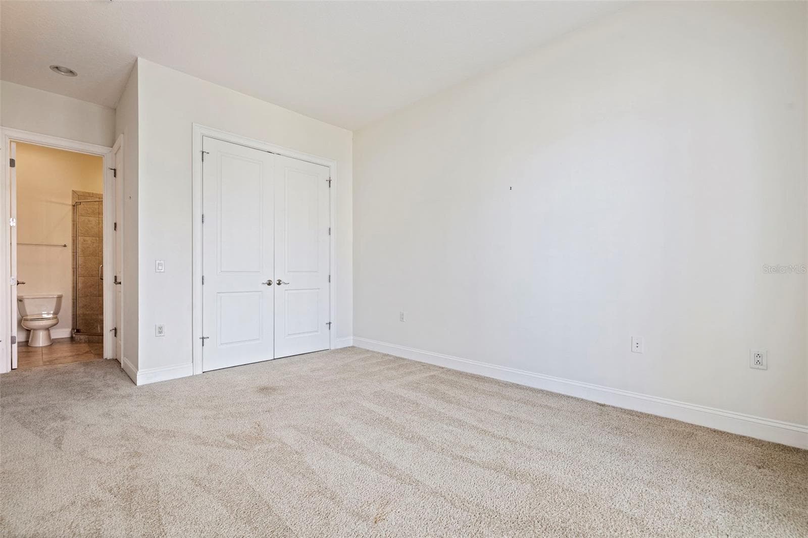 Townhouse at 300 NEWBURY PL N, ST PETERSBURG, photo 45 of 73