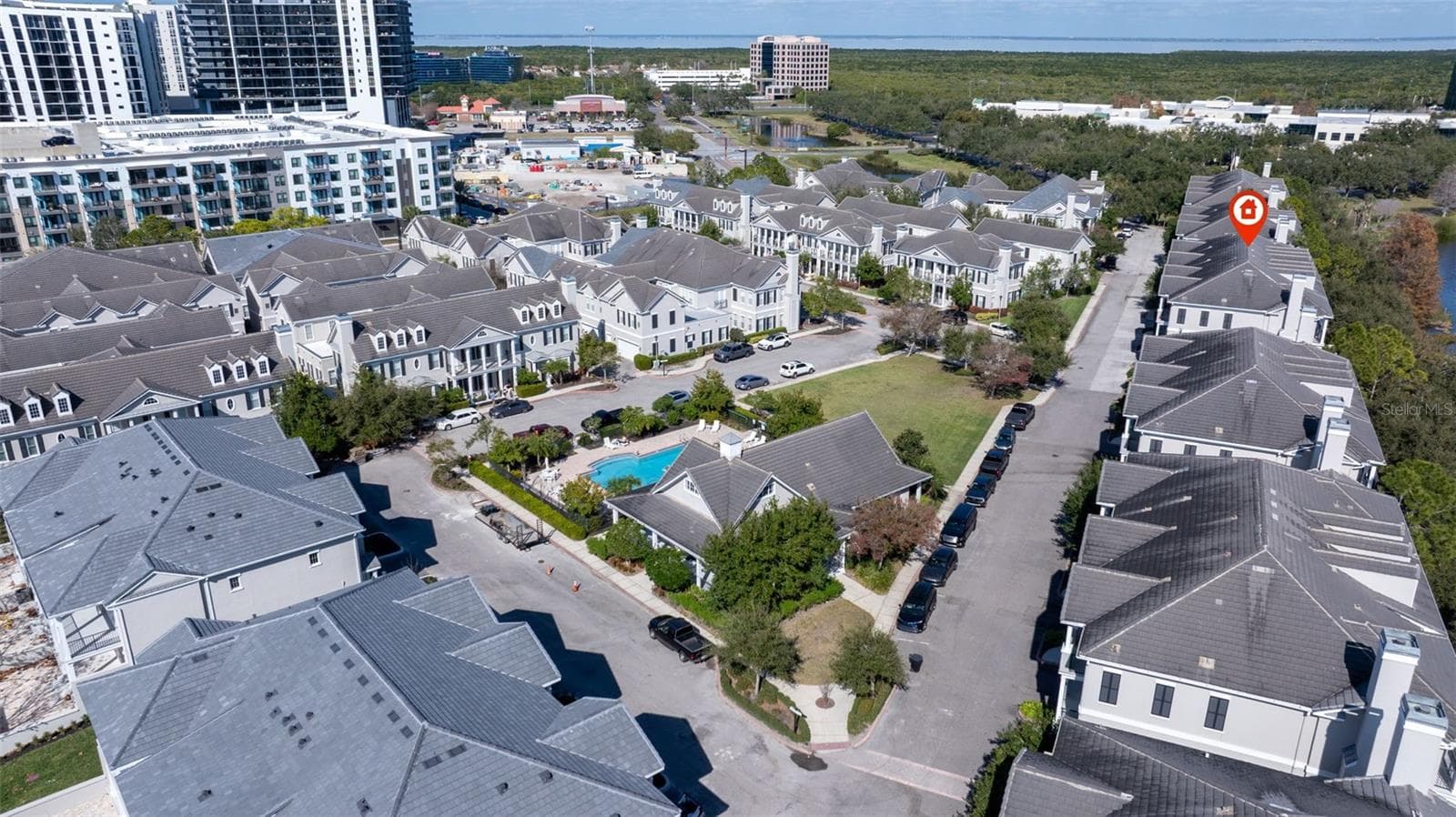 Townhouse at 300 NEWBURY PL N, ST PETERSBURG, photo 67 of 73