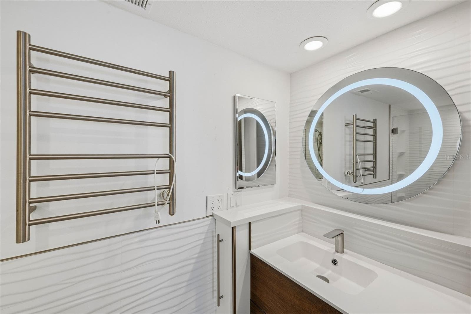Condominium at 400 ISLAND WAY #701, CLEARWATER BEACH, photo 21 of 56