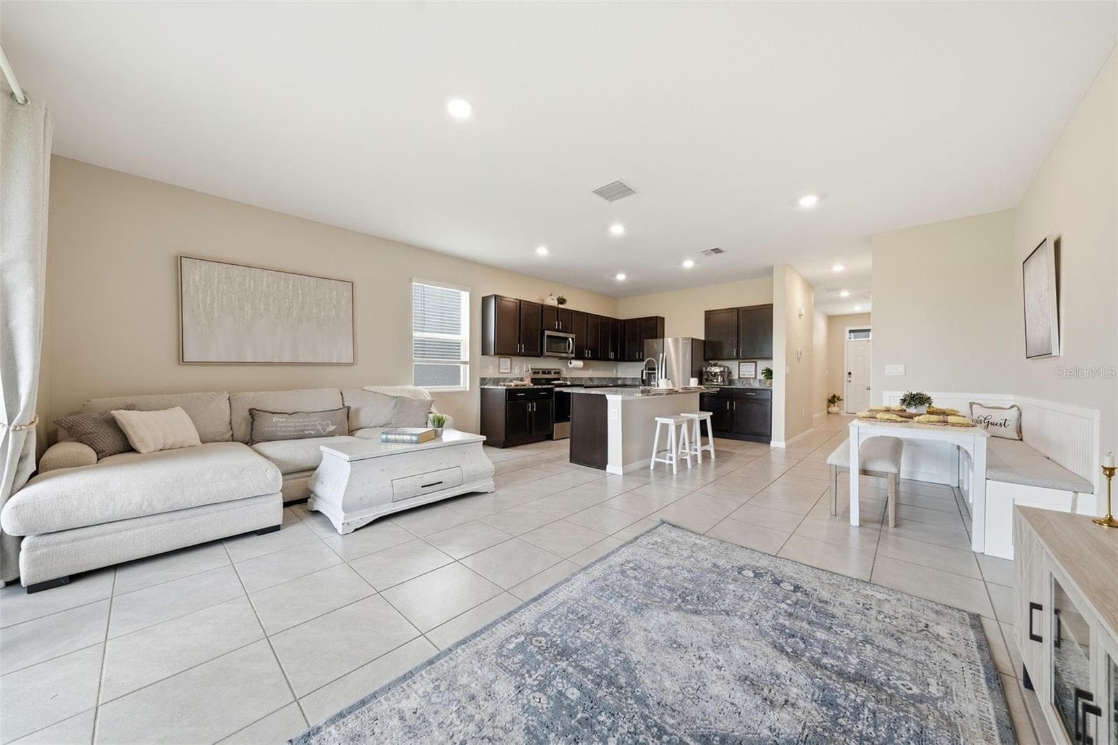 Expansive Open - Concept Living Area - 5238 DRAGONFLY DR, WILDWOOD