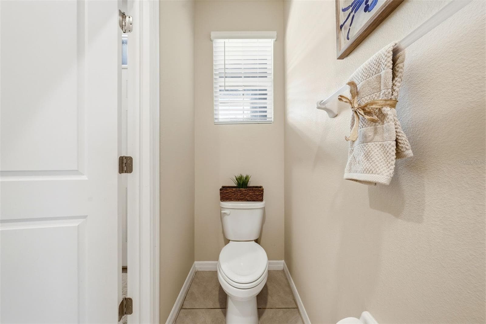 Half Bath on the Lower Level! - 5238 DRAGONFLY DR, WILDWOOD