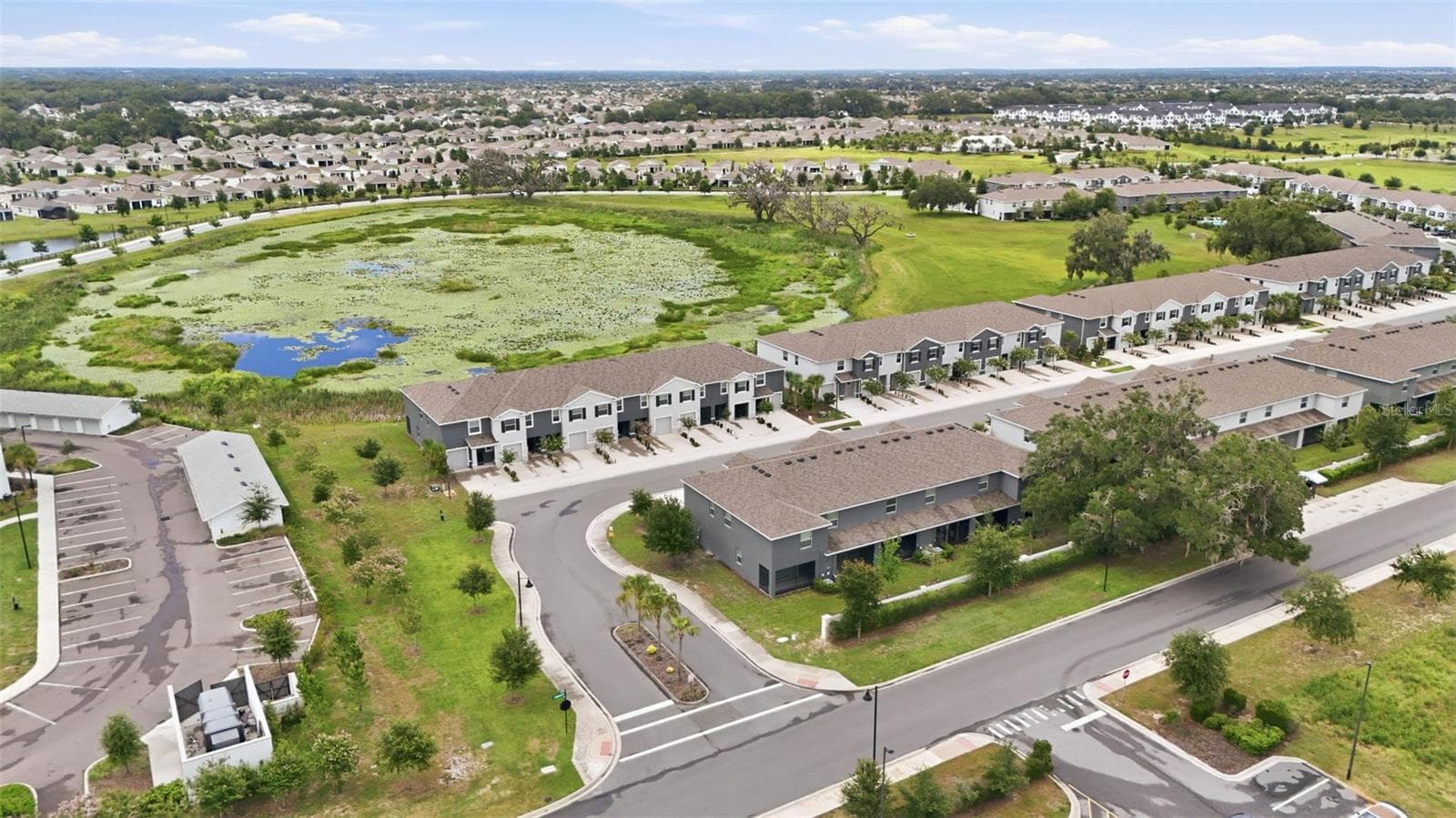 Beautiful Open area - Walking distance to Targe, Publix, Lowes and more! - 5238 DRAGONFLY DR, WILDWOOD