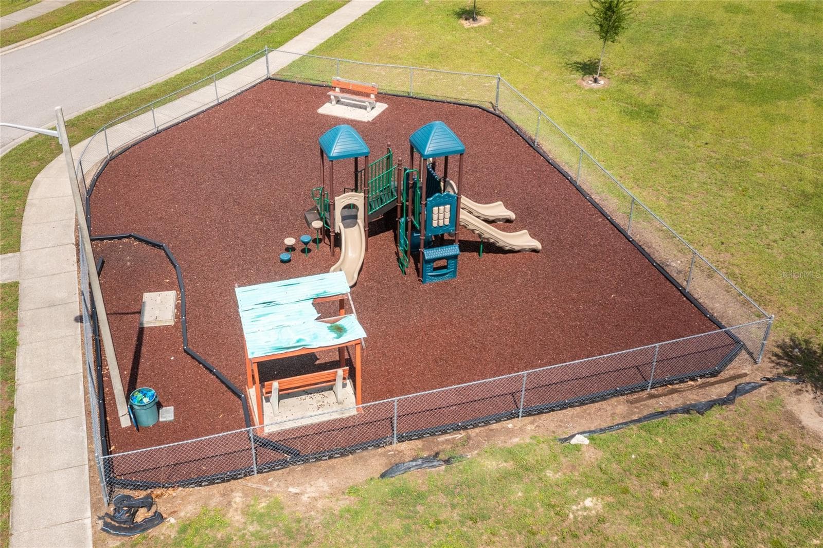 COMMUNITY PLAY GROUND - 12104 NW 162ND DR, ALACHUA
