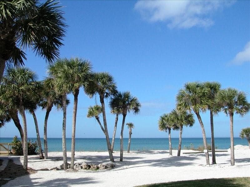 Condominium at 7364 CLOISTER DR #7364, SARASOTA, photo 40 of 42