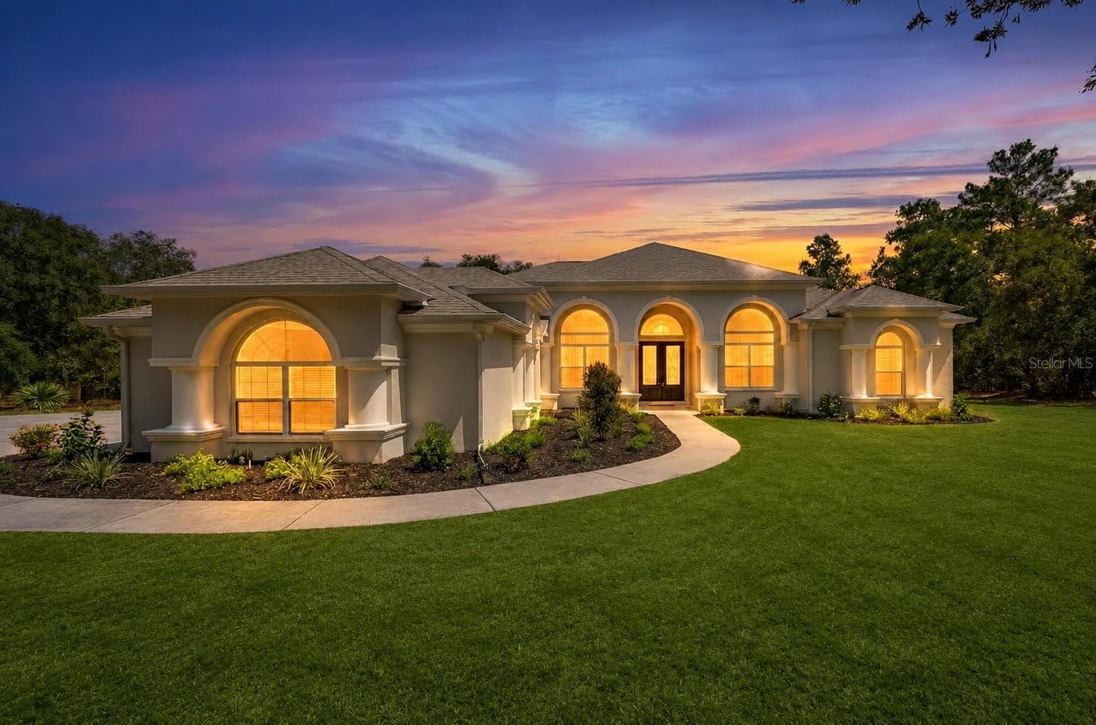 Single Family Residence at 6410 W PINE RIDGE BLVD, BEVERLY HILLS, photo 3 of 35