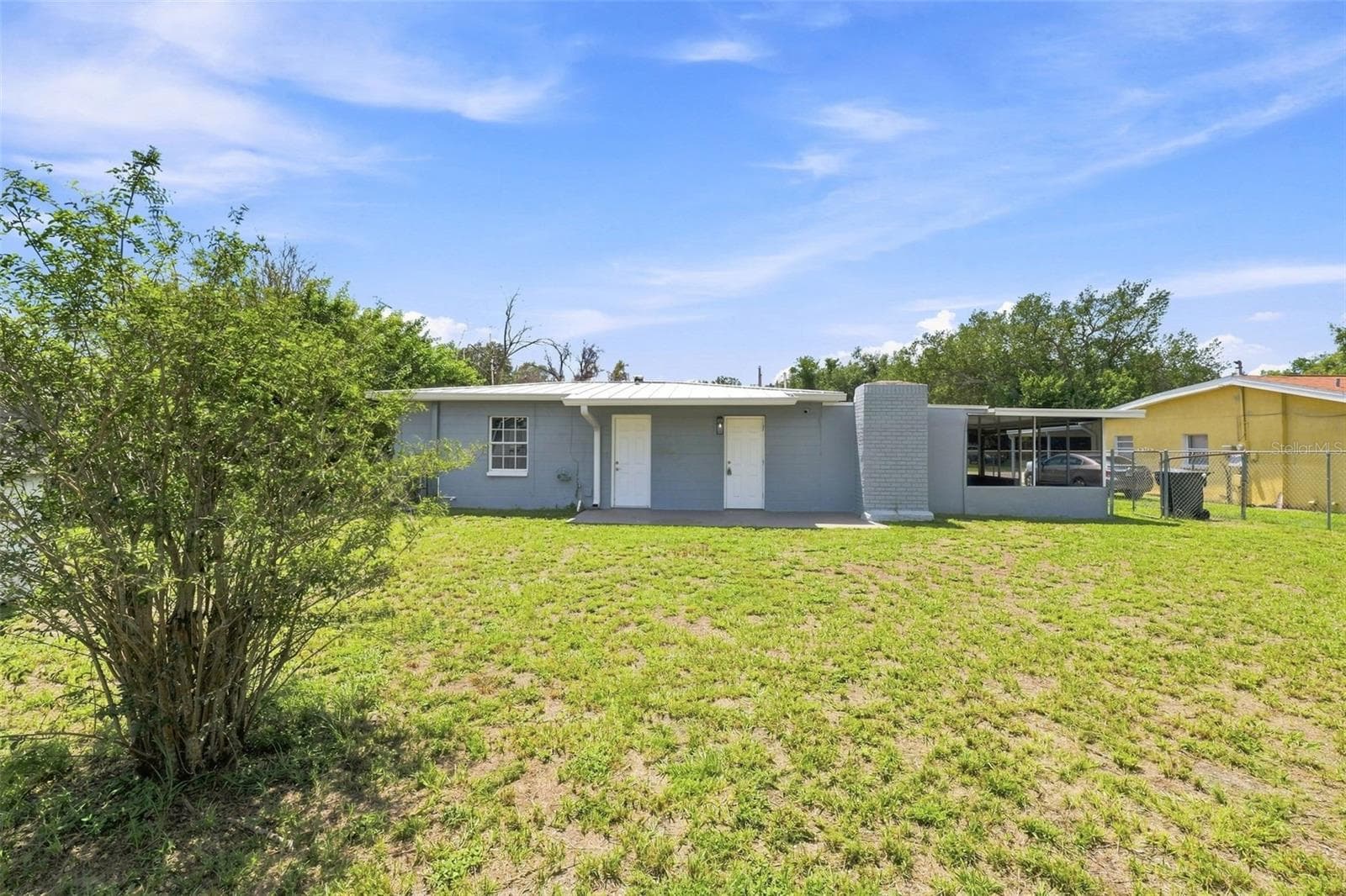 Generously sized backyard - 8326 ENDIVE AVE, TAMPA