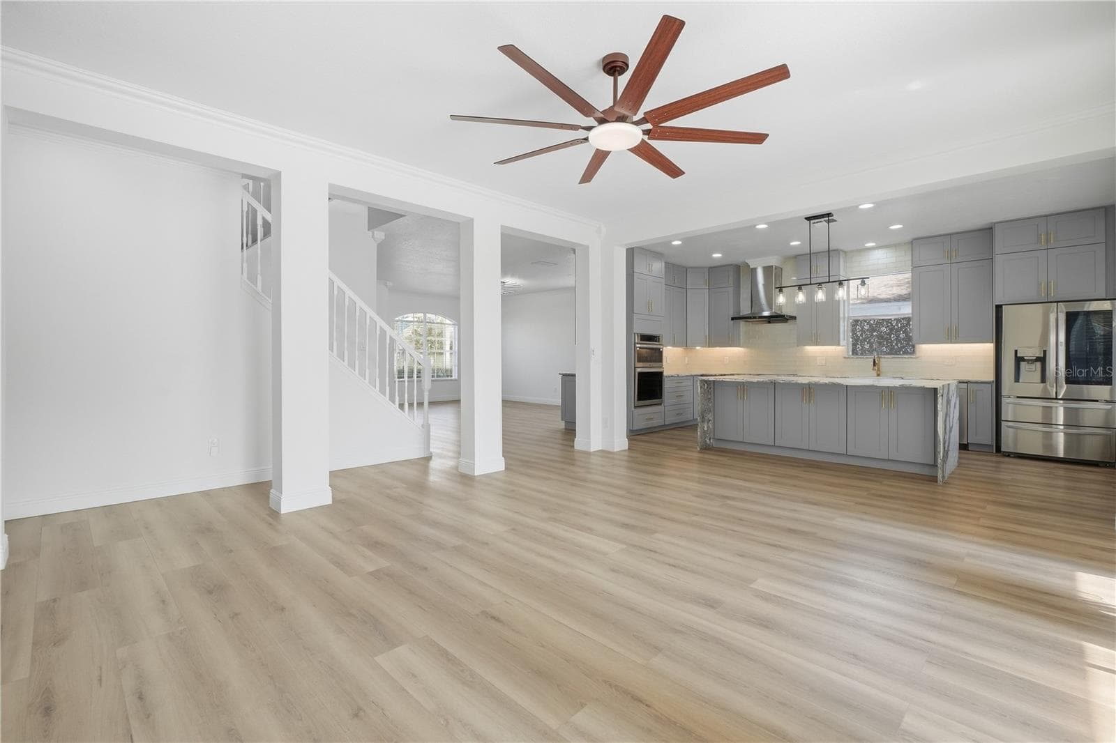 Single Family Residence at 2157 WINTERMERE POINTE DR, WINTER GARDEN, photo 10 of 34