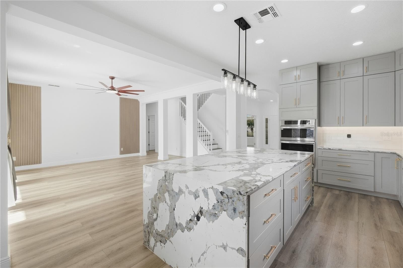Single Family Residence at 2157 WINTERMERE POINTE DR, WINTER GARDEN, photo 15 of 34