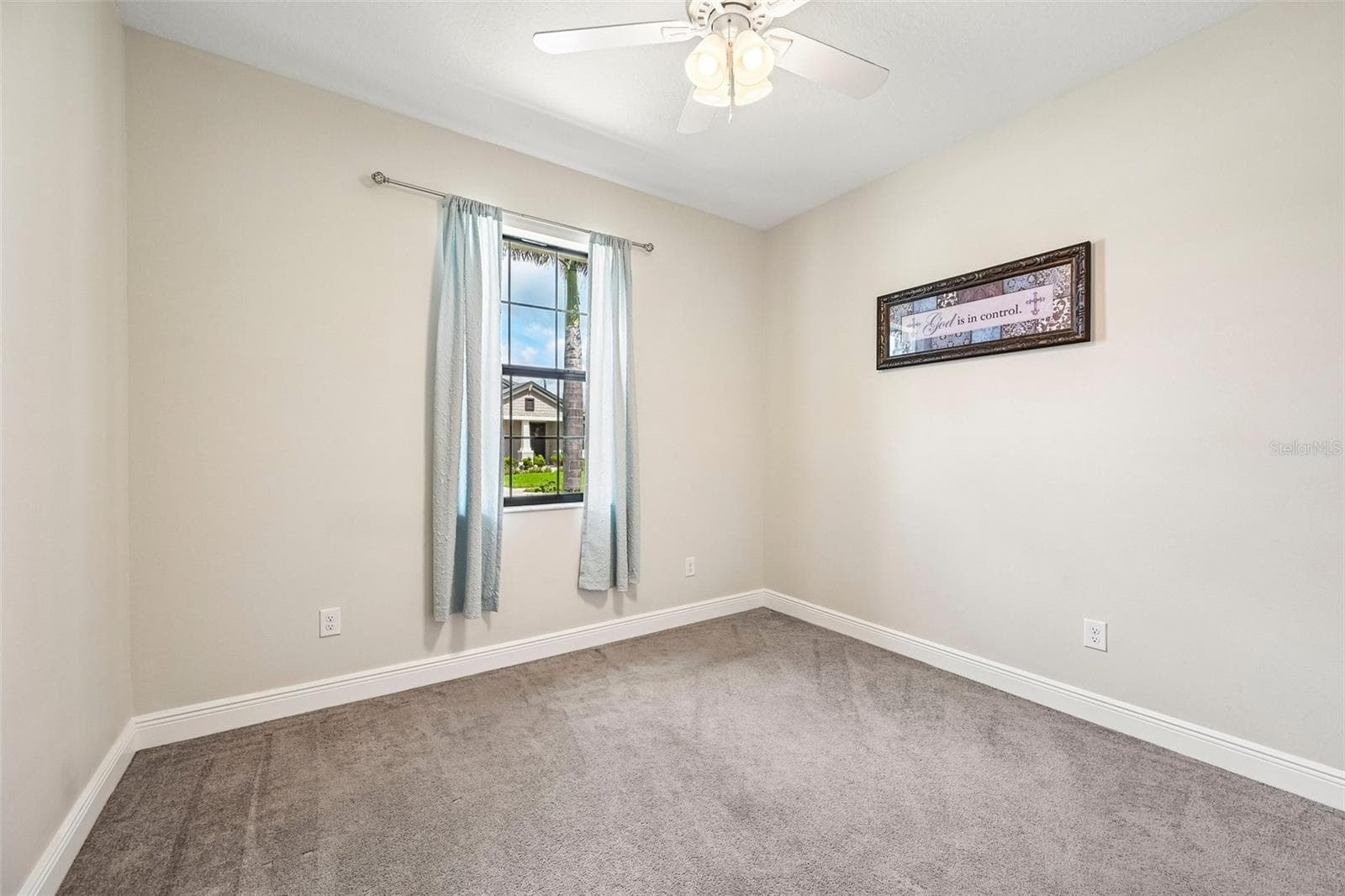 Single Family Residence at 4024 SALIDA DELSOL DR, SUN CITY CENTER, photo 23 of 39