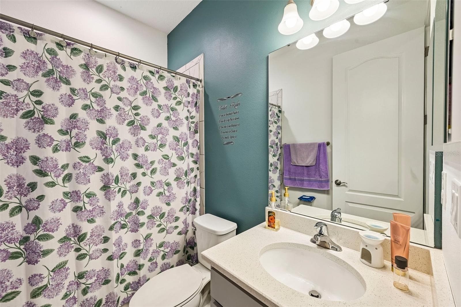 Single Family Residence at 4024 SALIDA DELSOL DR, SUN CITY CENTER, photo 28 of 39