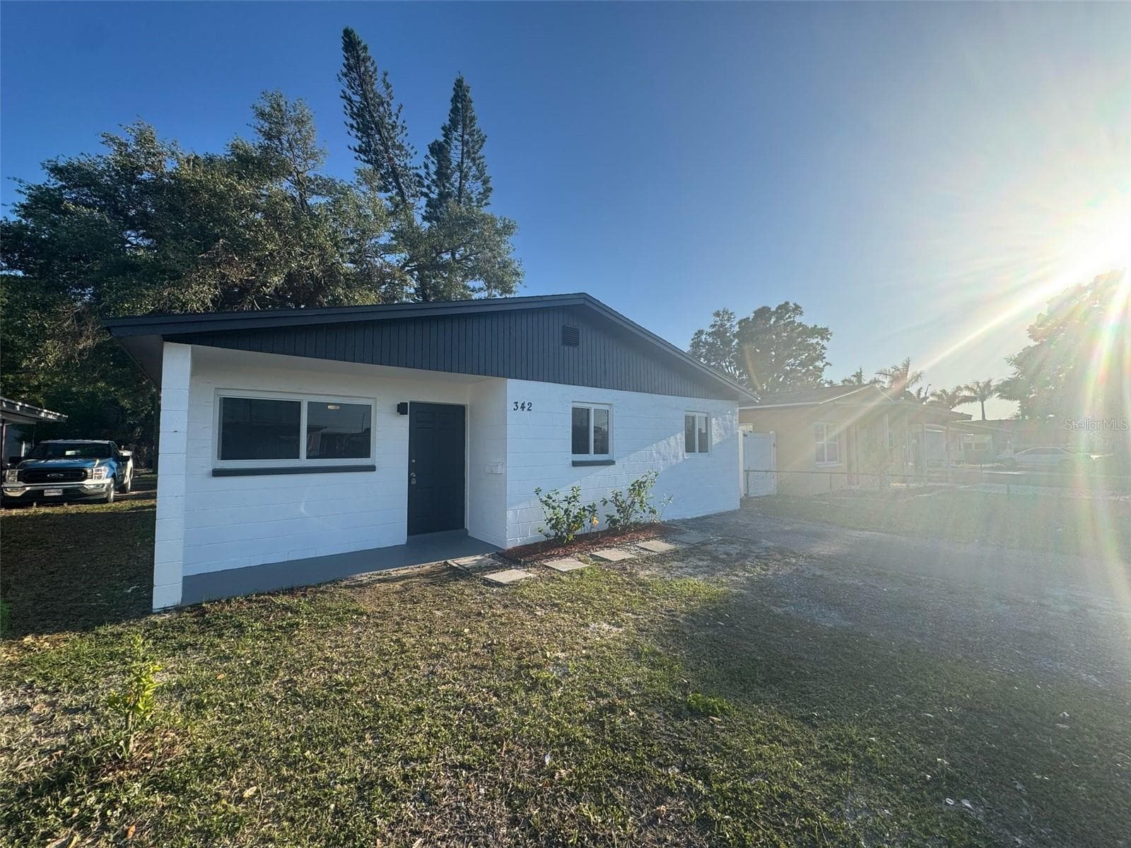 Single Family Residence at 342 51ST AVE N, ST PETERSBURG, photo 3 of 21