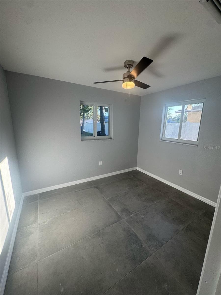 Single Family Residence at 342 51ST AVE N, ST PETERSBURG, photo 18 of 21