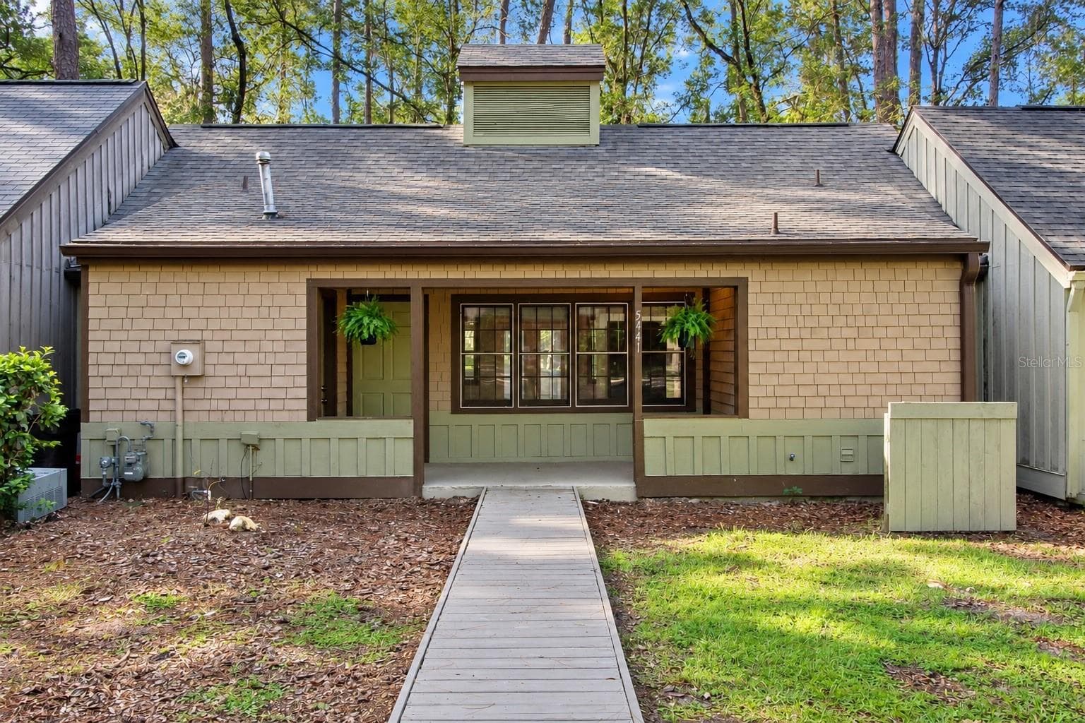 Single Family Residence at 5441 SW 88 CT, GAINESVILLE, photo 3 of 24