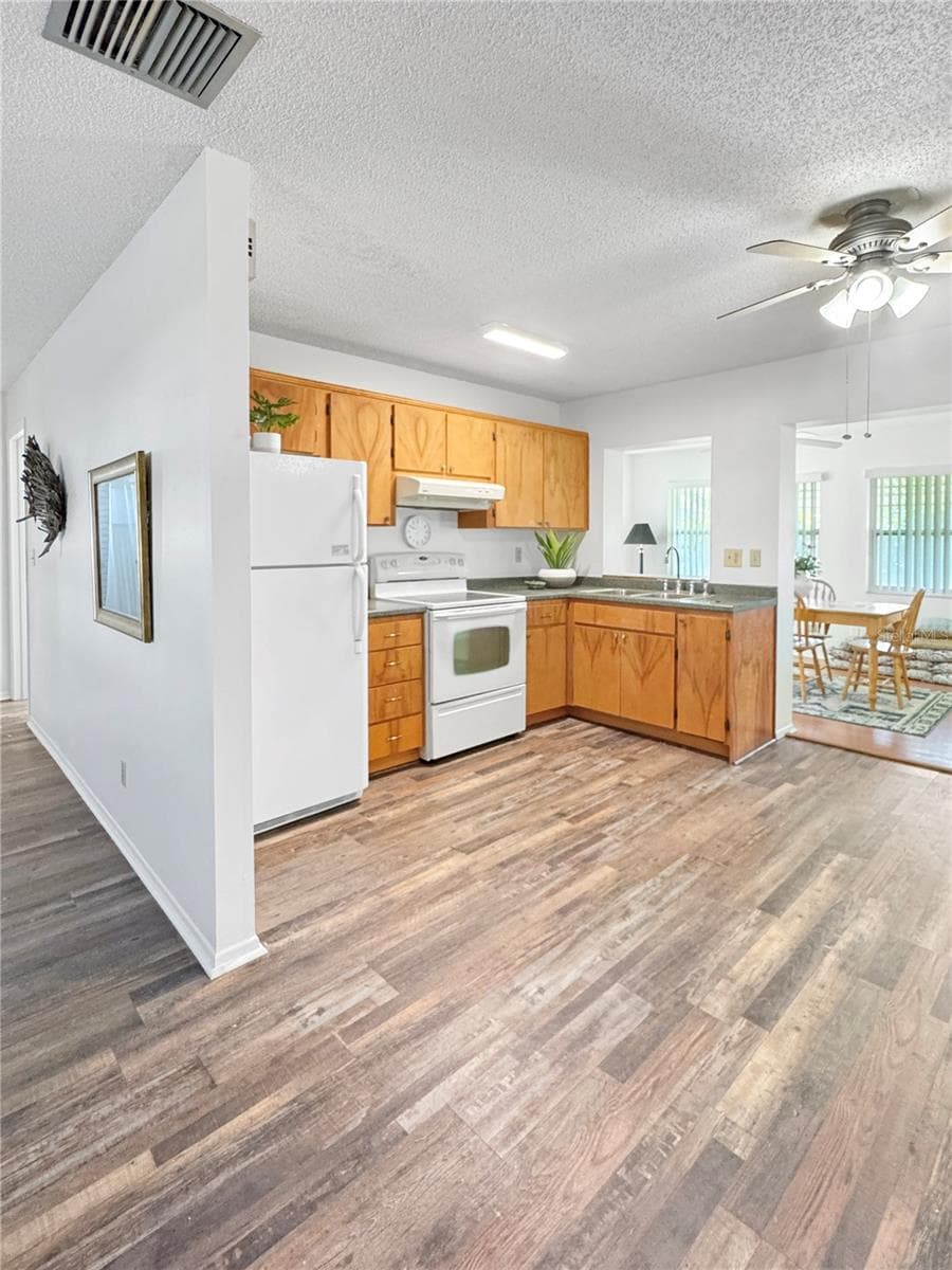Single Family Residence at 9737 36TH WAY N, PINELLAS PARK, photo 9 of 23