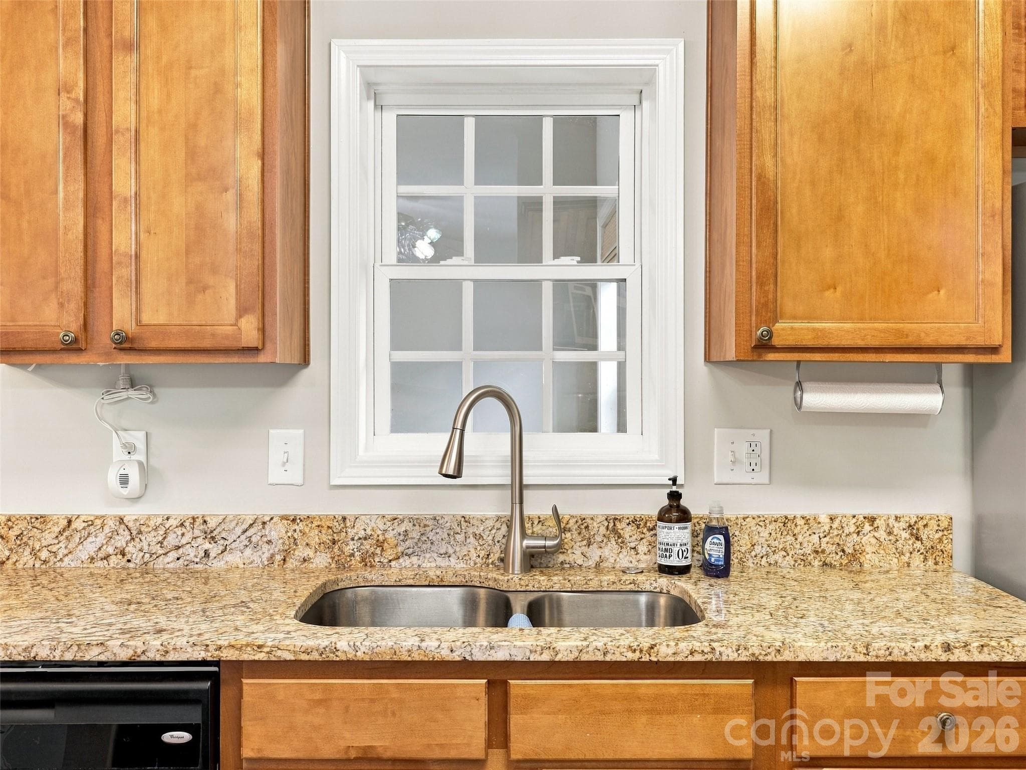 Single Family Residence at 209 Beechnut Drive, Hendersonville, photo 12 of 48