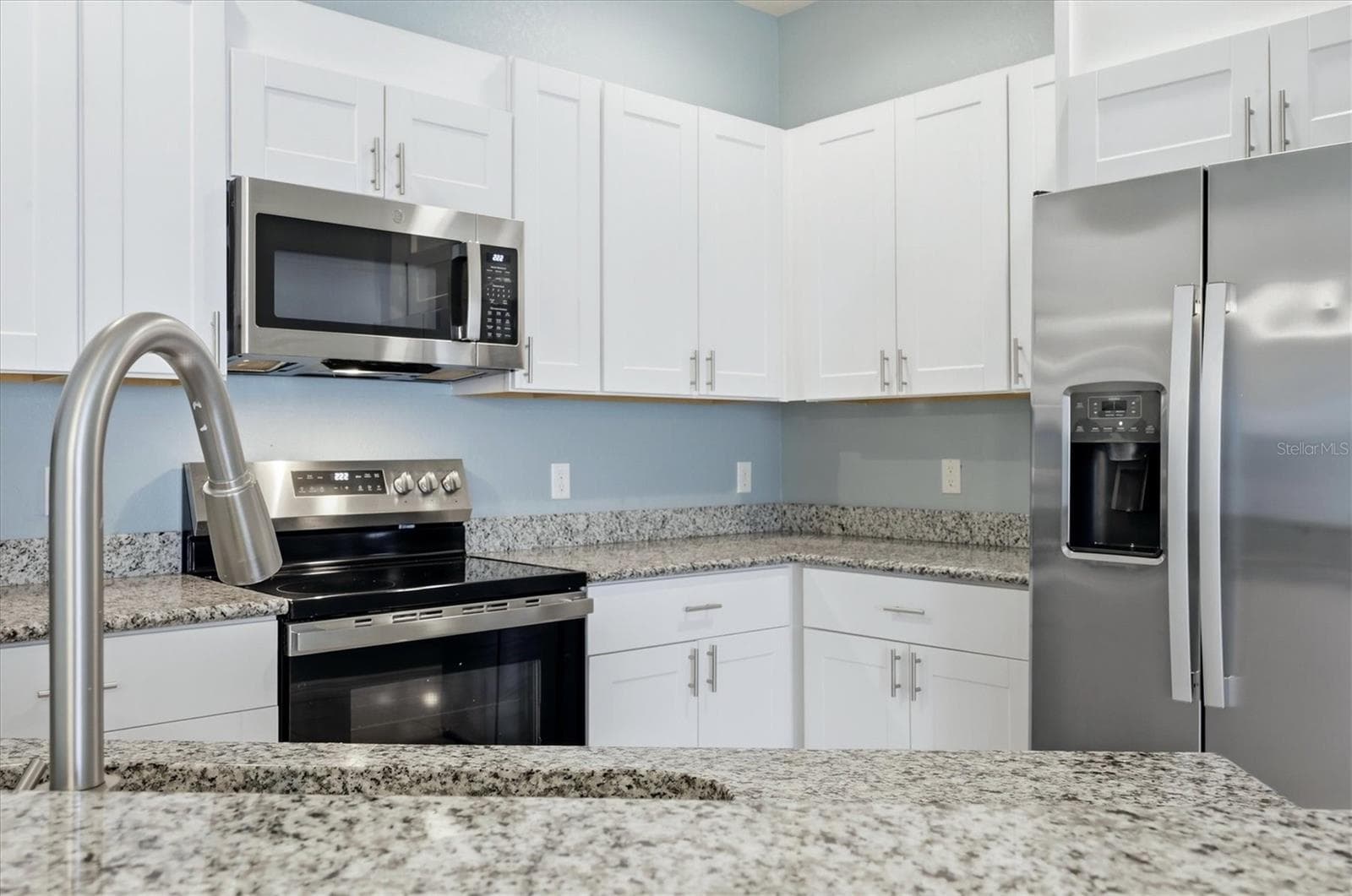 kitchen - 11954 TEMPEST HARBOR LOOP, VENICE