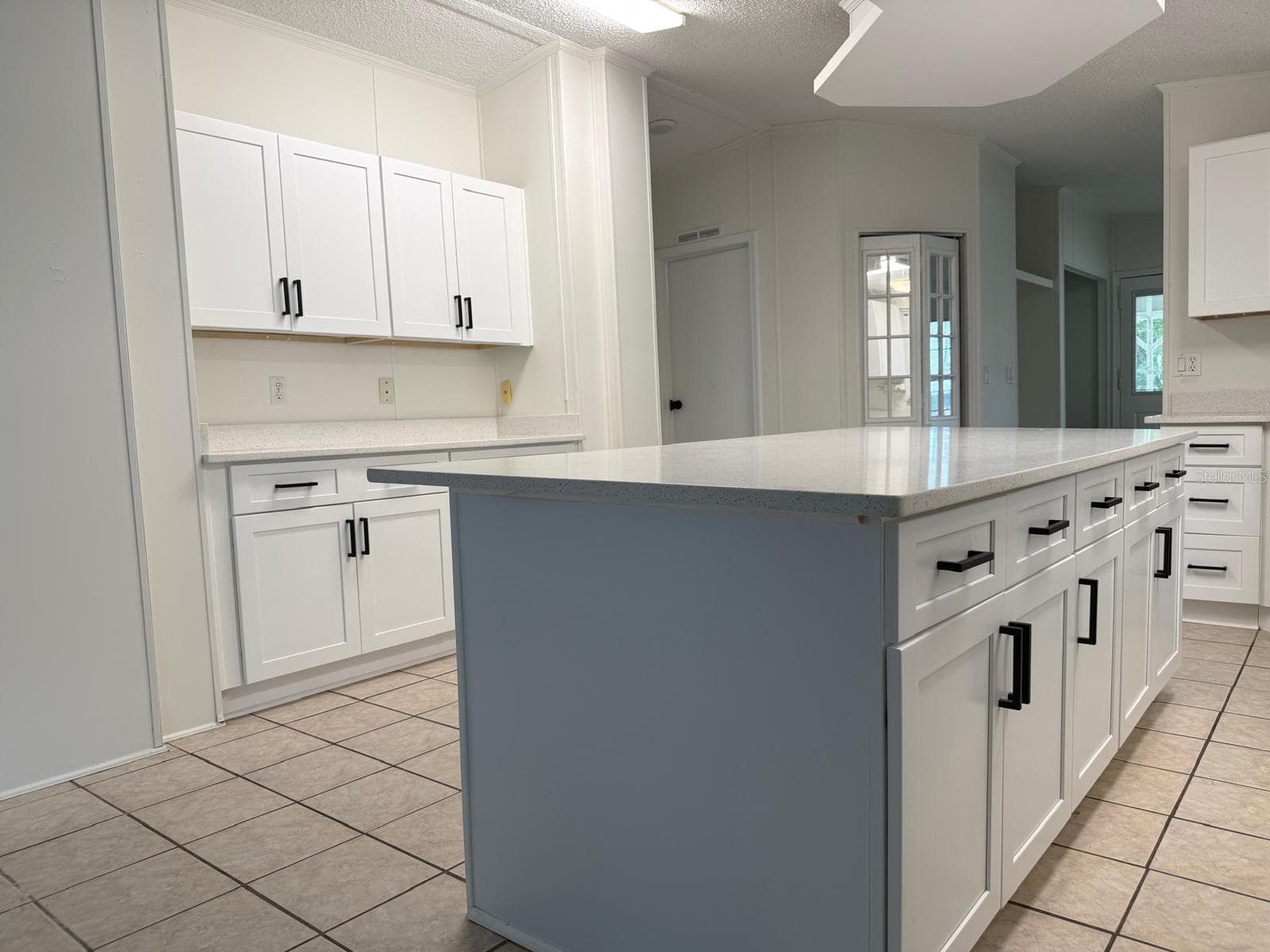Manufactured Home at 601 MOOSE LODGE RD, BARTOW, photo 9 of 29