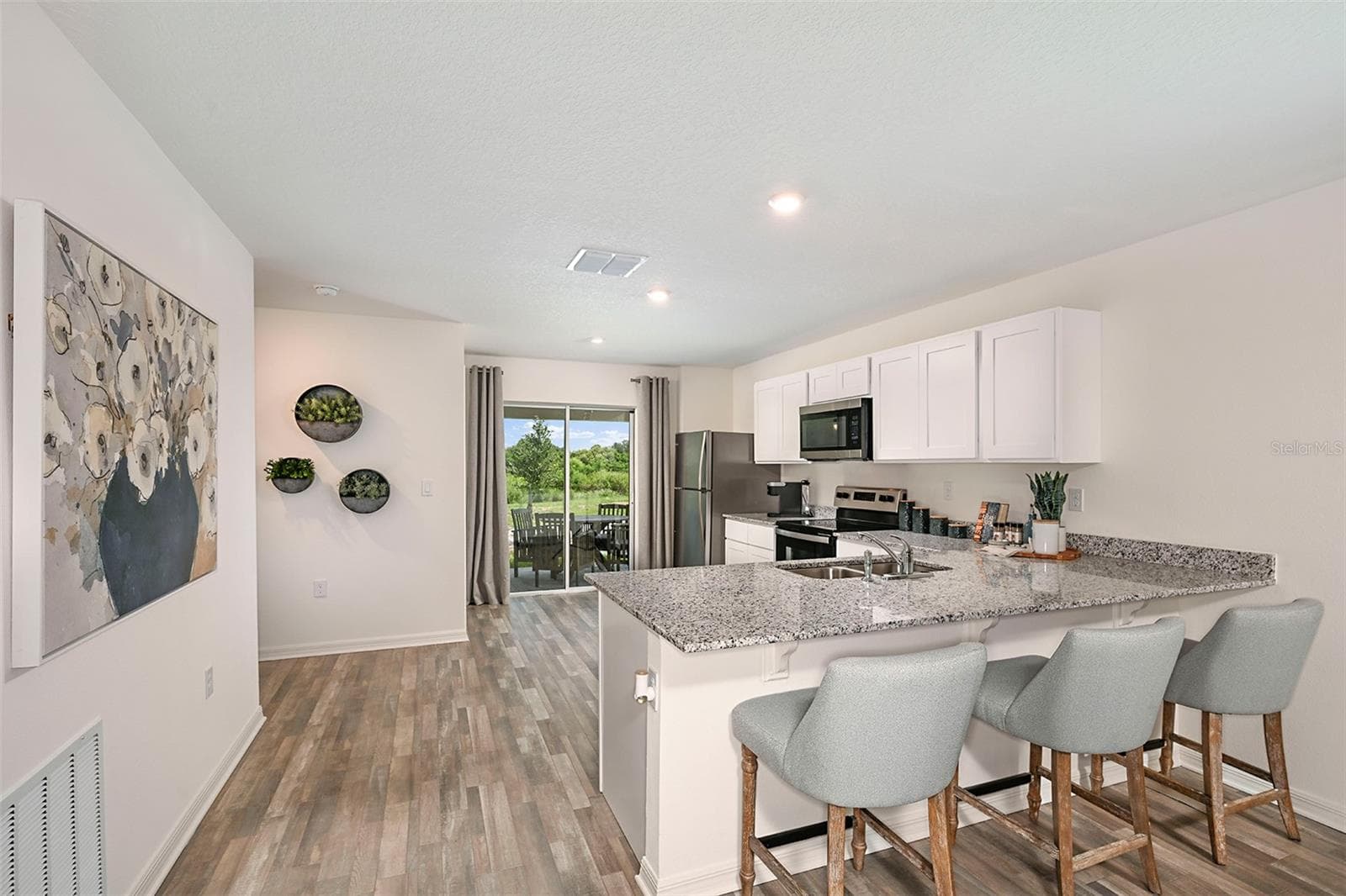 Single Family Residence at 3205 WARWICK PL, HAINES CITY, photo 6 of 24