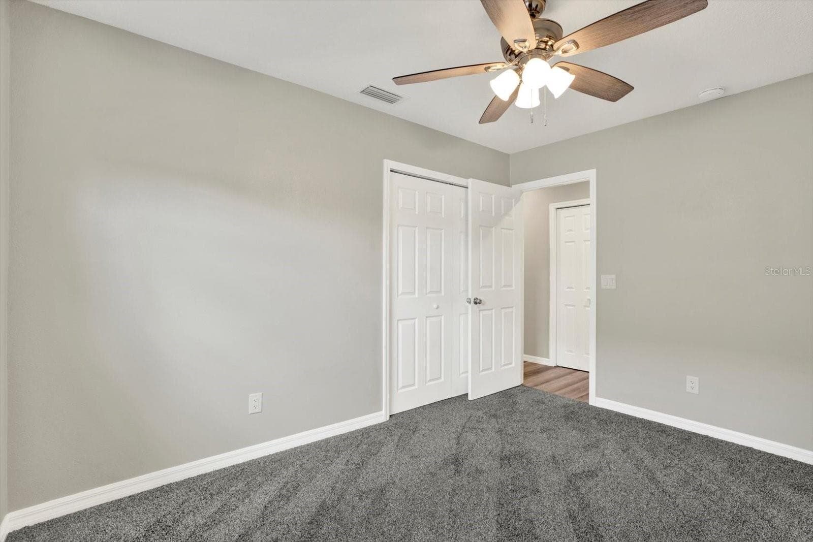 Single Family Residence at 7505 W HENRY AVE, TAMPA, photo 21 of 32