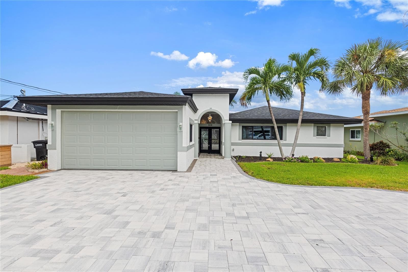 Single Family Residence at 166 BAYSIDE DR, CLEARWATER BEACH, photo 30 of 44