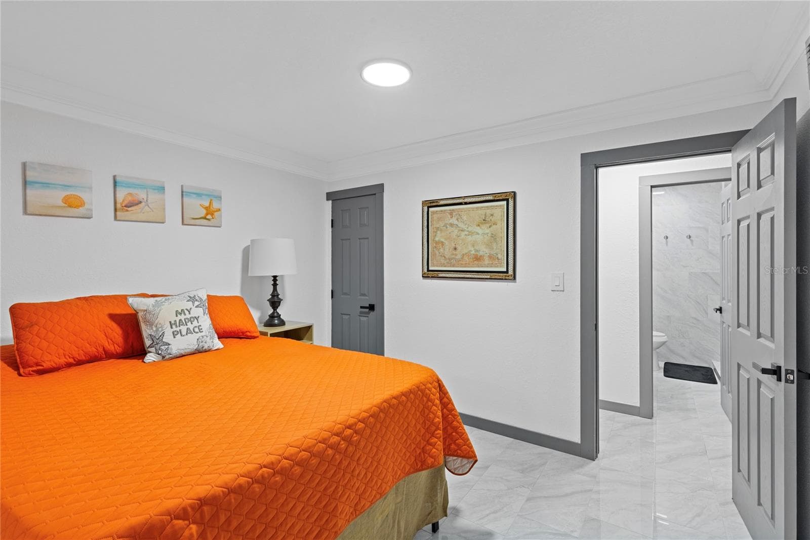 Single Family Residence at 166 BAYSIDE DR, CLEARWATER BEACH, photo 19 of 44