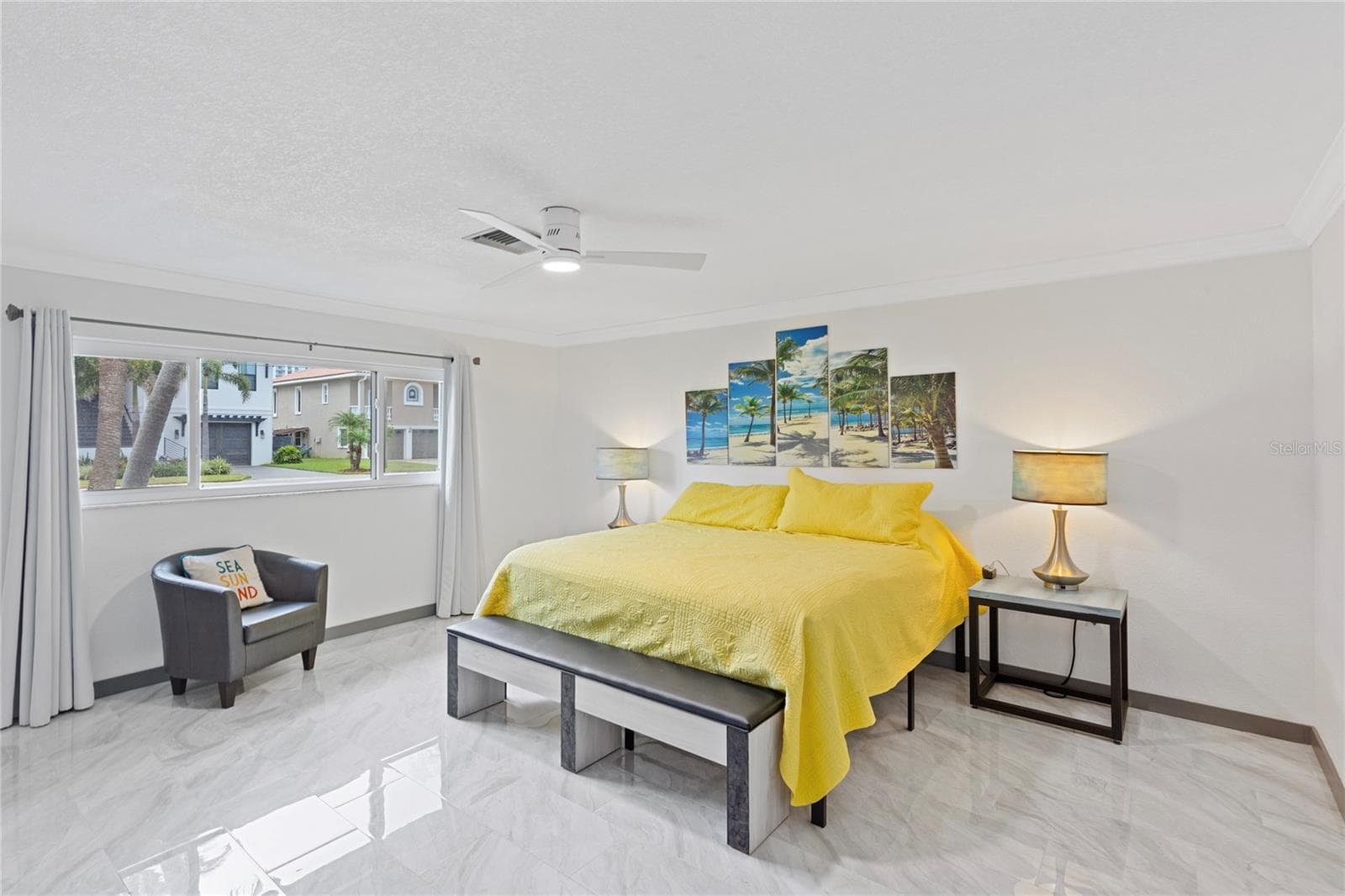 Single Family Residence at 166 BAYSIDE DR, CLEARWATER BEACH, photo 24 of 44