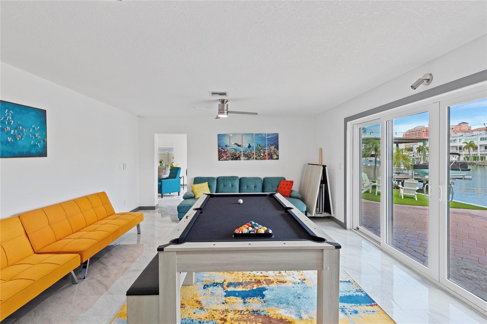 Single Family Residence at 166 BAYSIDE DR, CLEARWATER BEACH, photo 27 of 44