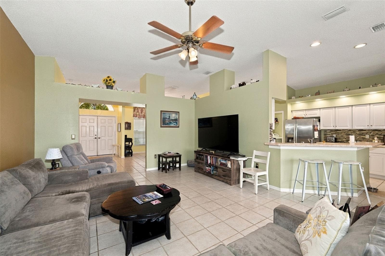 Single Family Residence at 4401 FORT SHAW DR, NEW PORT RICHEY, photo 7 of 54