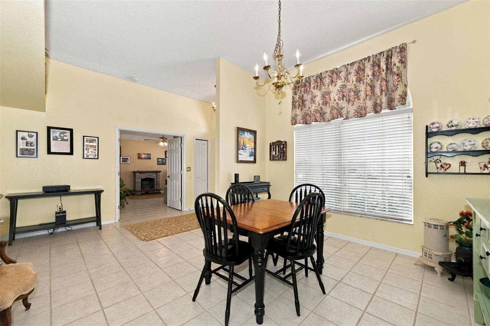 Single Family Residence at 4401 FORT SHAW DR, NEW PORT RICHEY, photo 9 of 54
