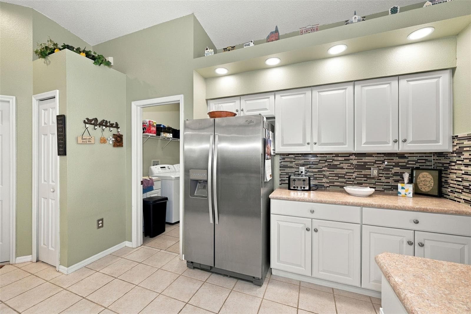 Single Family Residence at 4401 FORT SHAW DR, NEW PORT RICHEY, photo 13 of 54