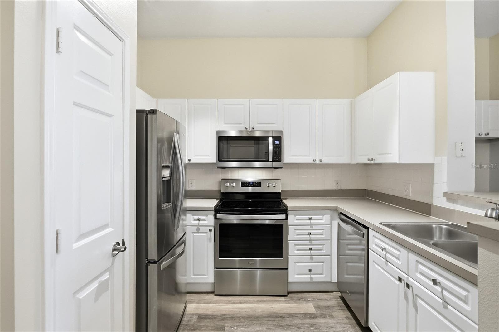 Condominium at 315 GRAND MAGNOLIA AVE #312, CELEBRATION, photo 12 of 53