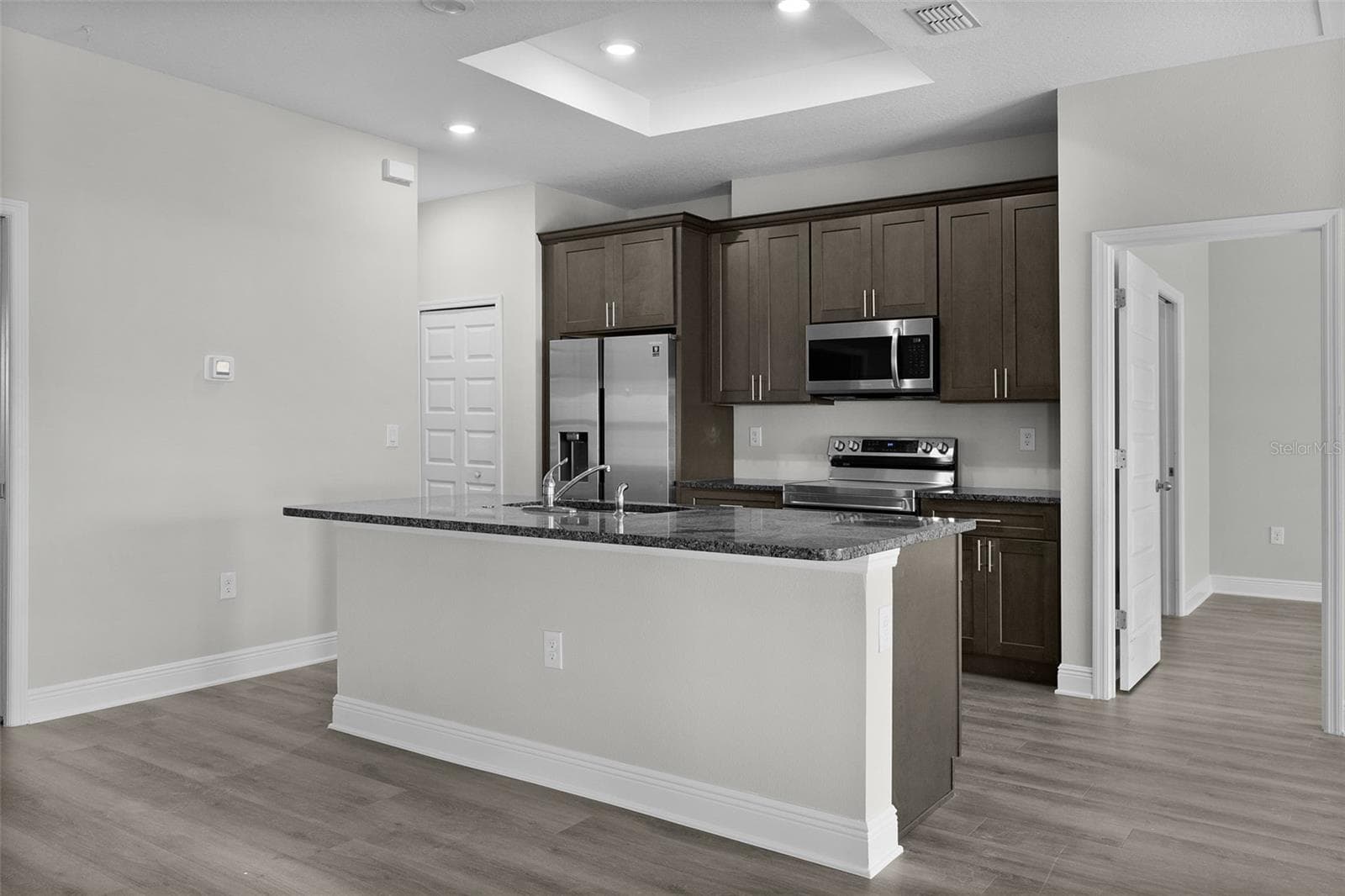 Single Family Residence at 5296 SE 91ST PL, OCALA, photo 11 of 39