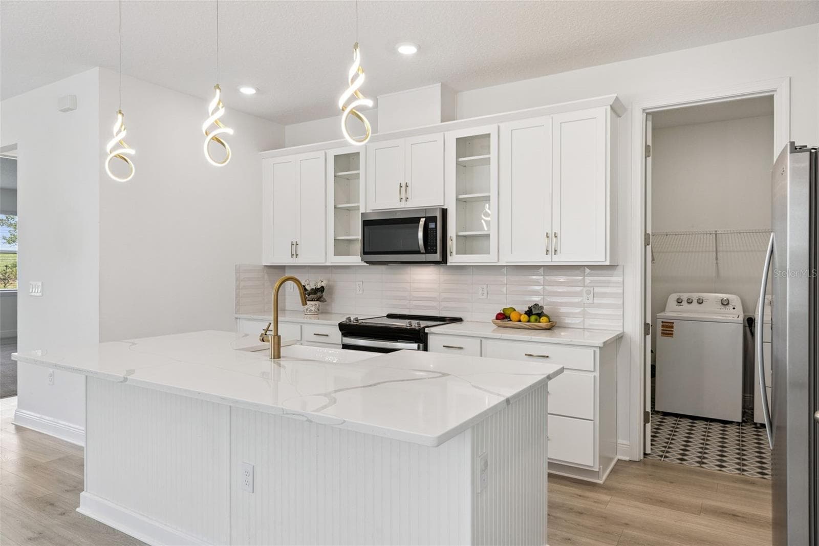 Single Family Residence at 1952 SUNSHINE PEAK DR, MINNEOLA, photo 6 of 58