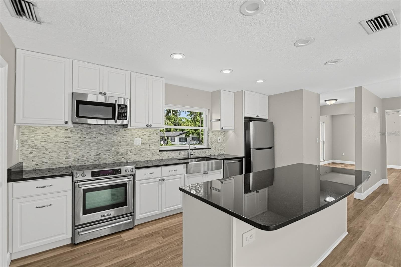 Single Family Residence at 2638 BALKAN ST, APOPKA, photo 7 of 16