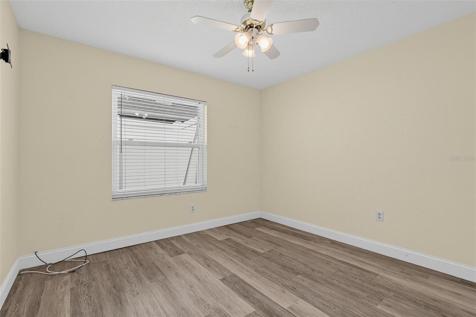 Single Family Residence at 2638 BALKAN ST, APOPKA, photo 9 of 16