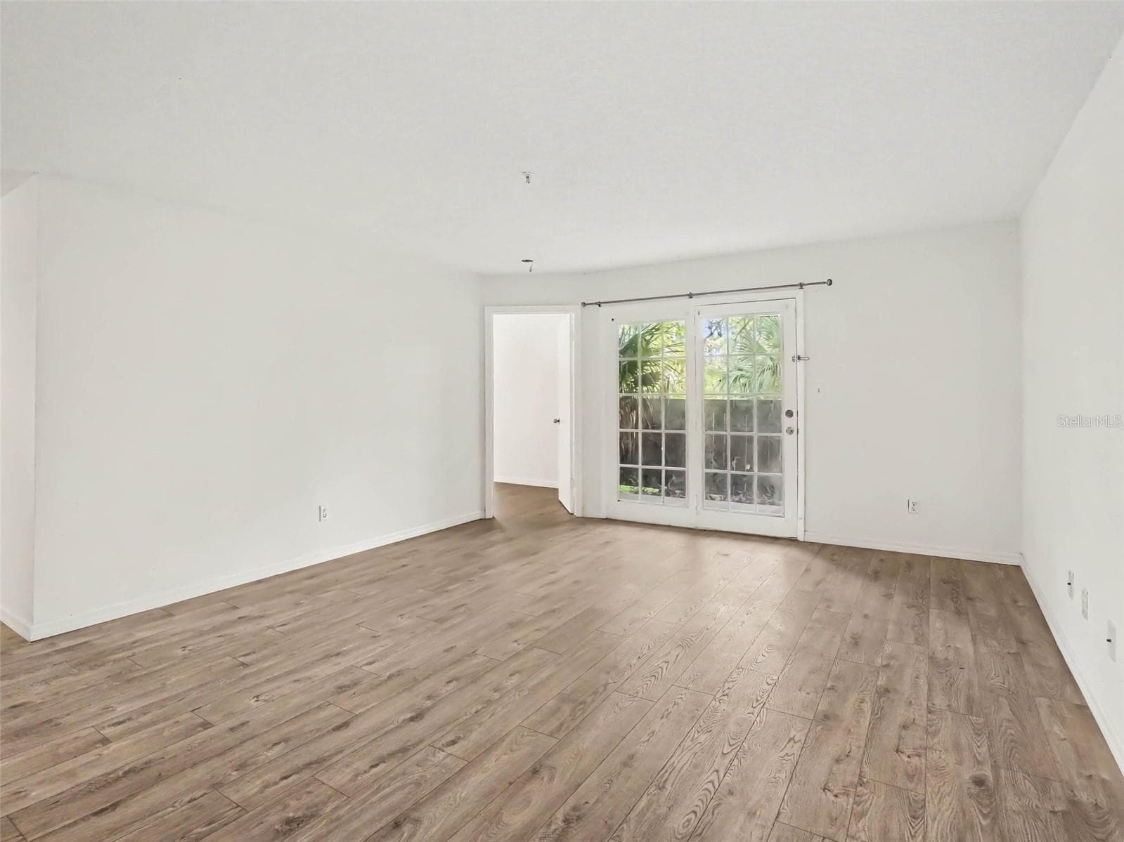 Living Room - 199 AFTON SQ #108, ALTAMONTE SPRINGS