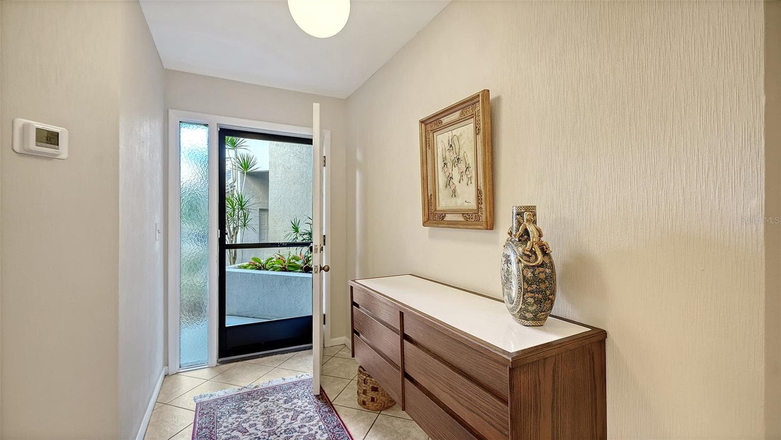 foyer - 1638 STARLING DR #105, SARASOTA