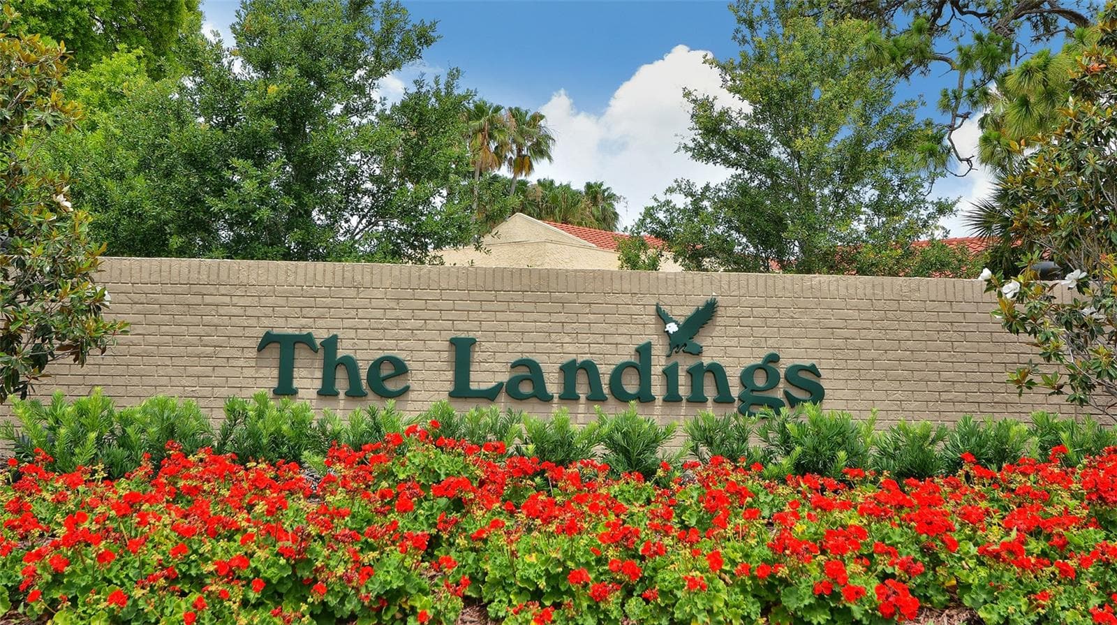 gated community - 1638 STARLING DR #105, SARASOTA