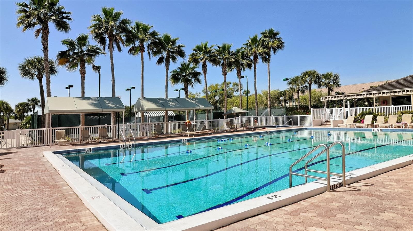 heated pool - 1638 STARLING DR #105, SARASOTA