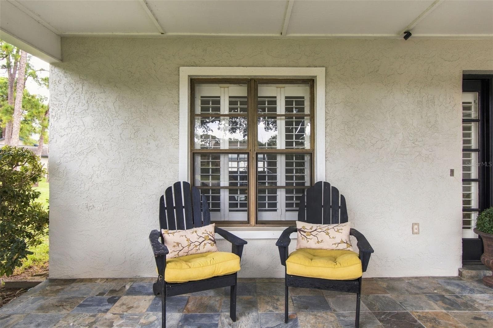 Single Family Residence at 3063 MOCKINGBIRD CT, CLEARWATER, photo 3 of 56