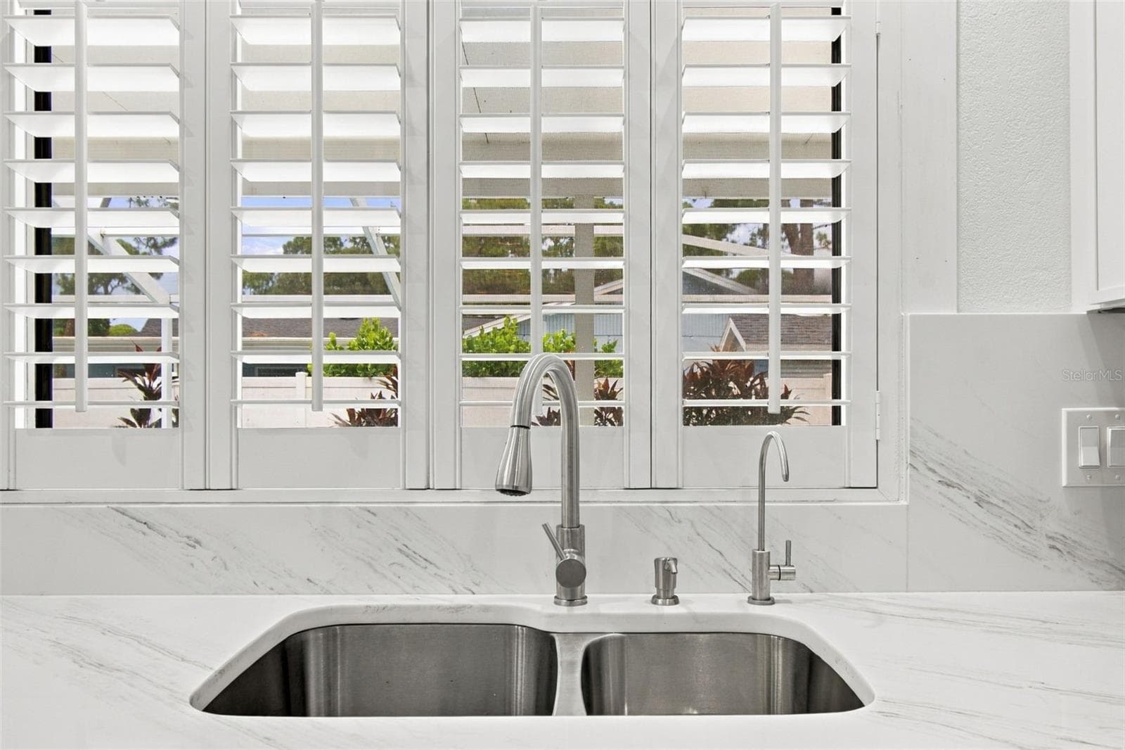Single Family Residence at 3063 MOCKINGBIRD CT, CLEARWATER, photo 19 of 56