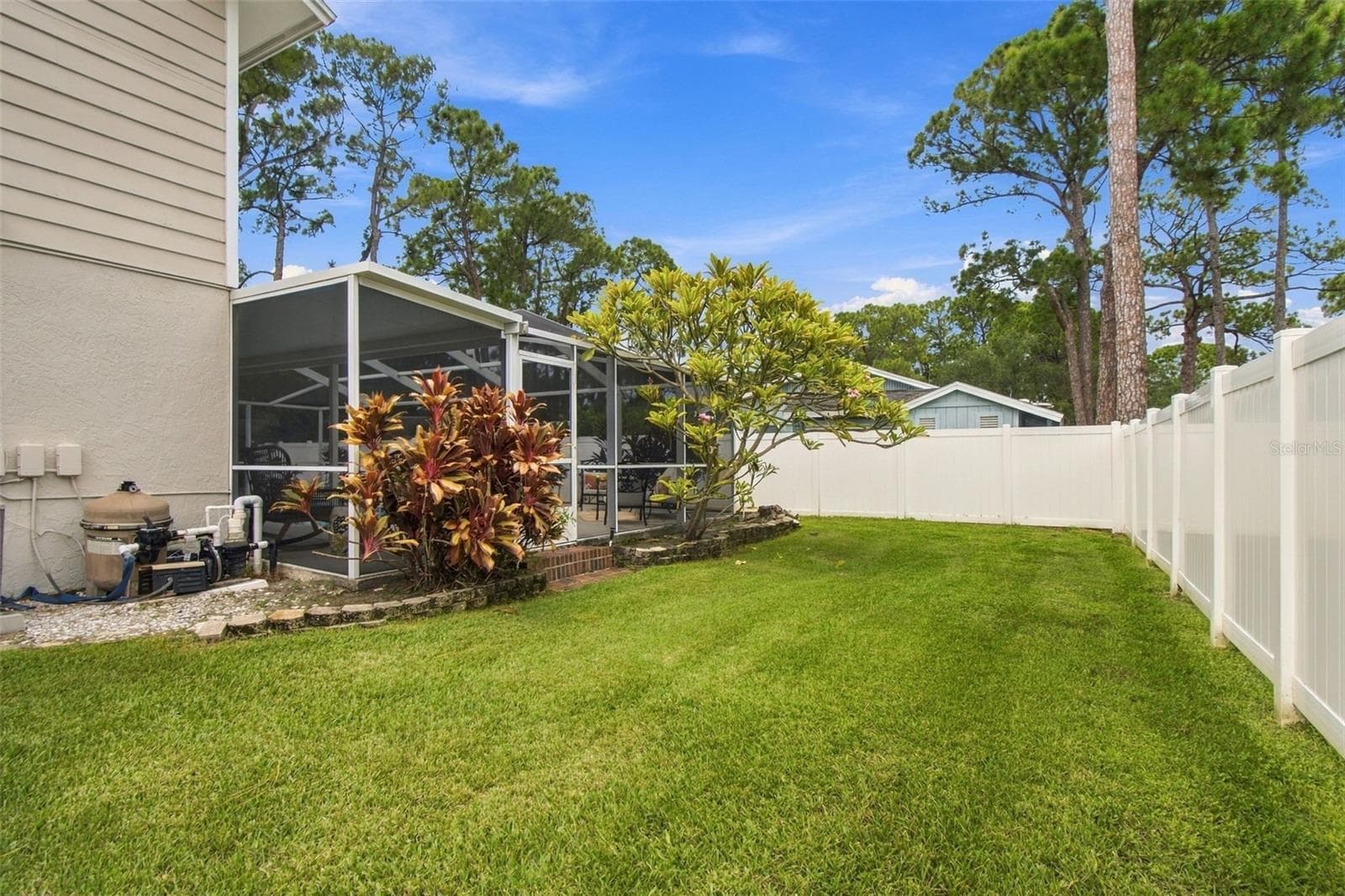 Single Family Residence at 3063 MOCKINGBIRD CT, CLEARWATER, photo 52 of 56