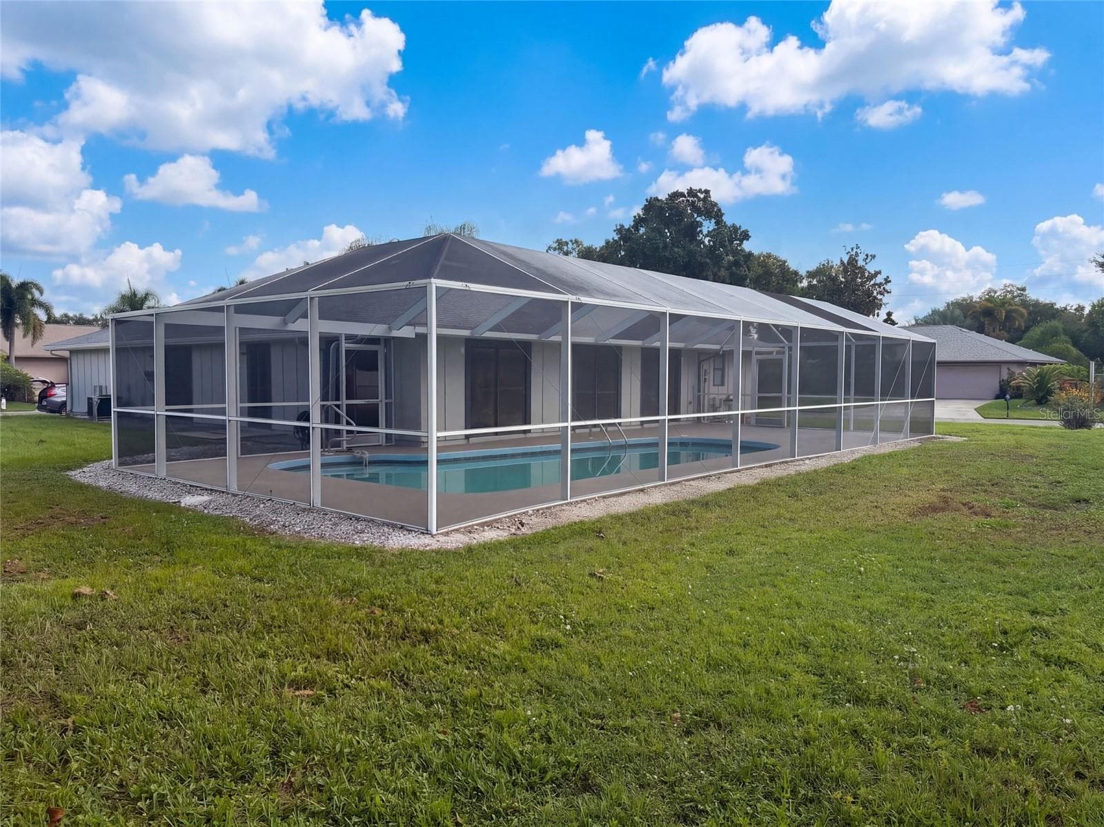 Single Family Residence at 8022 TIMBER LAKE LN, SARASOTA, photo 2 of 20