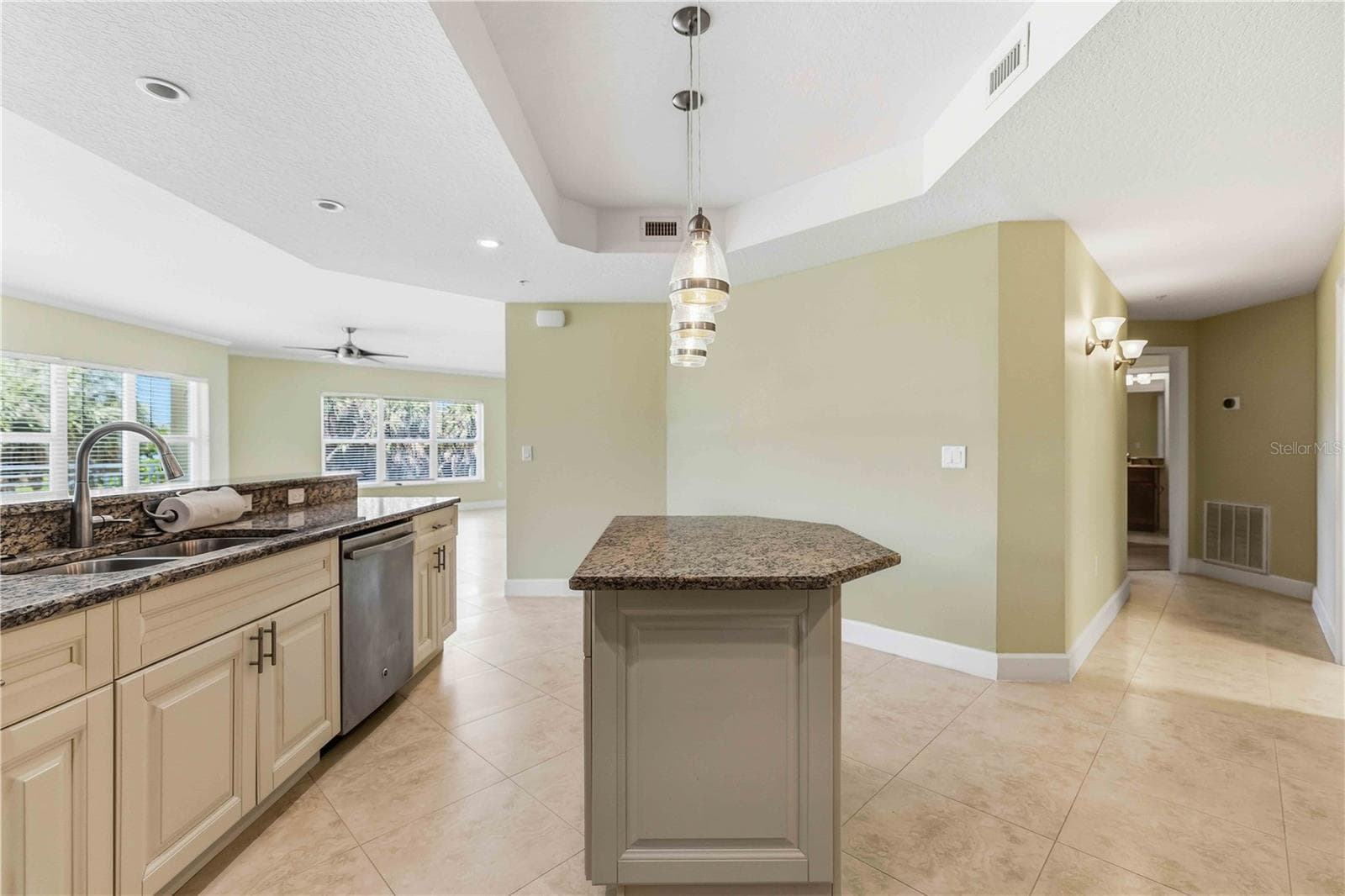 Condominium at 7820 34TH AVE W #102, BRADENTON, photo 12 of 32