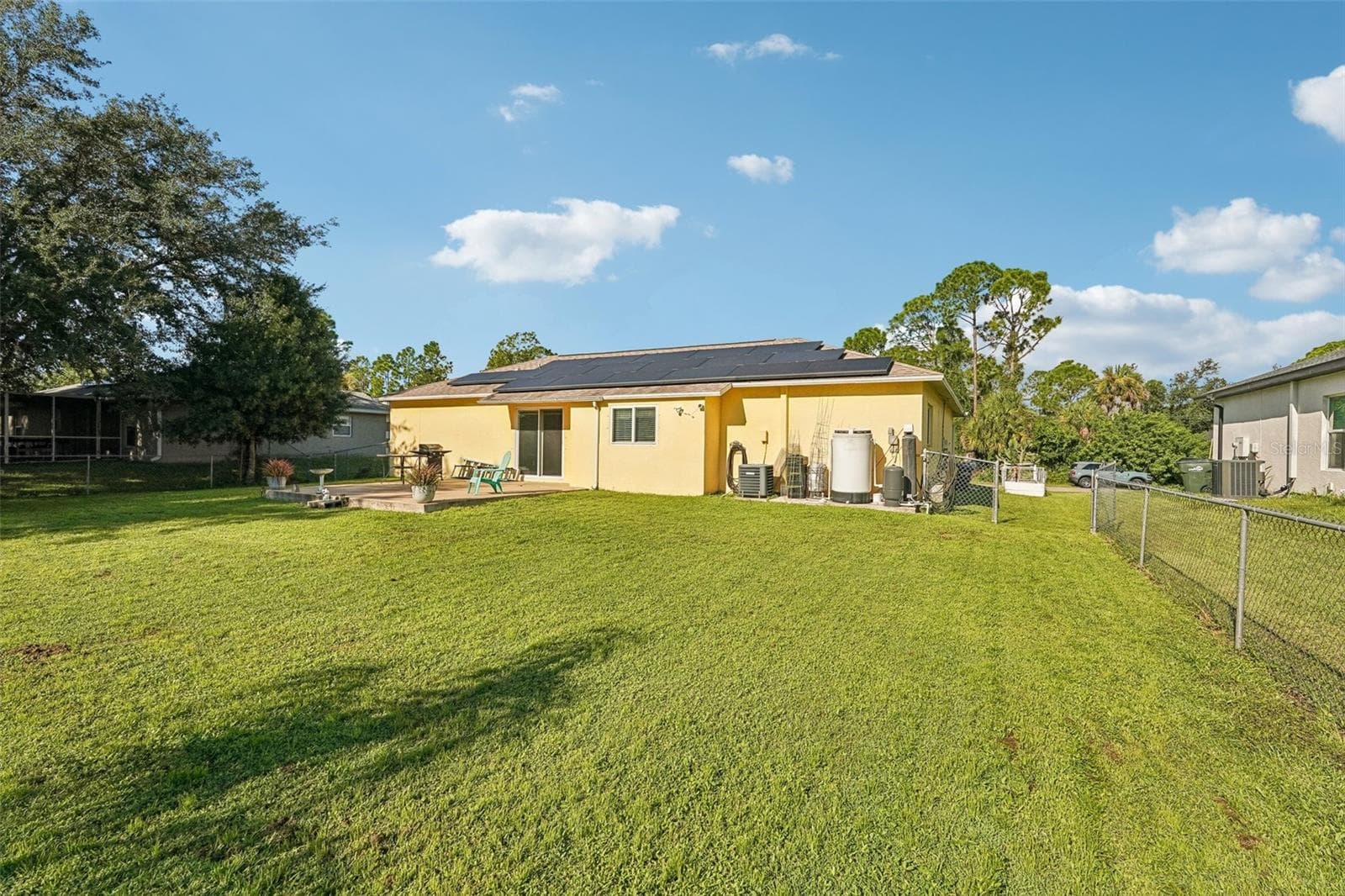 Single Family Residence at 1130 S WAPELLO ST, NORTH PORT, photo 26 of 43